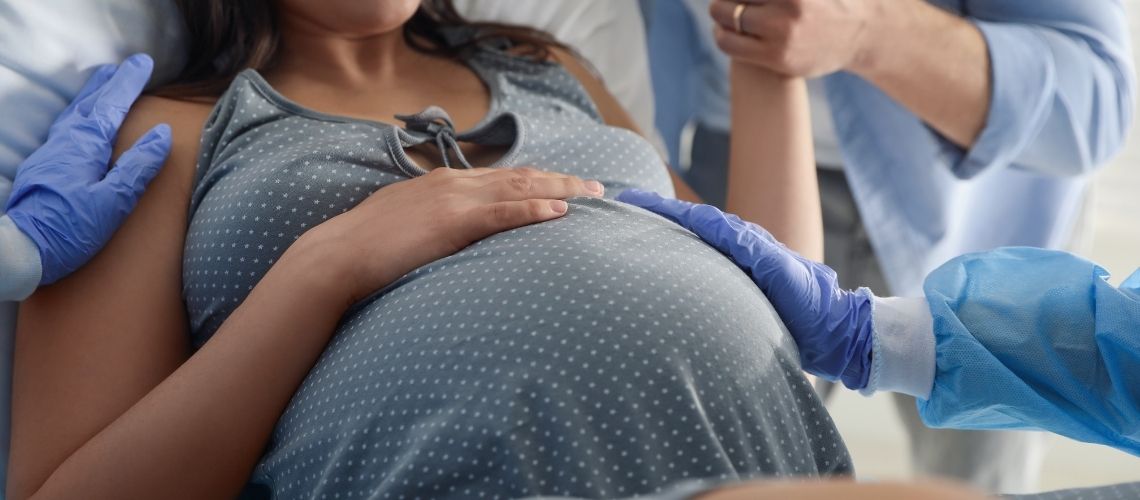 Normal Dogum ve Sezaryen Dogum Arasindaki Farklar Unterschiede zwischen normaler Geburt und Kaiserschnitt